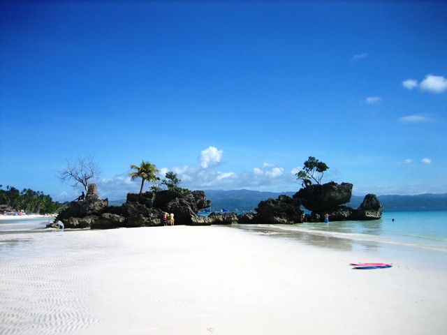 willys_rock_boracay