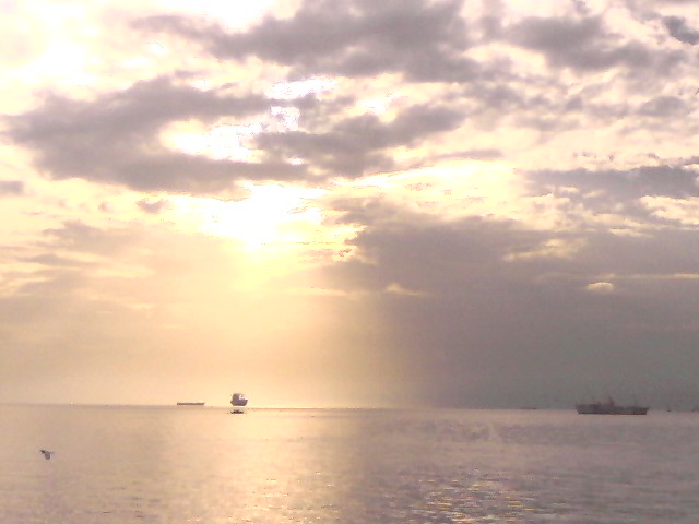 Near sunset at Baywalk