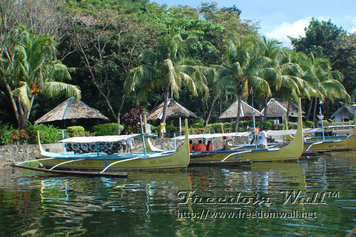 taal lake boats