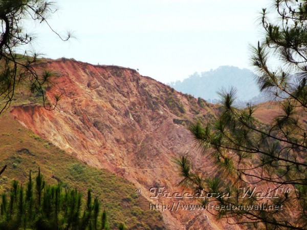 collapsed-mountain-in-baguio