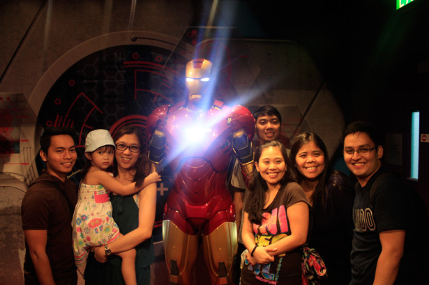 Posting with Iron Man at Madam Tussauds