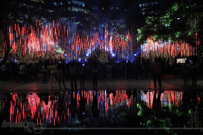 Ayala Triangle Lights and Sounds Show