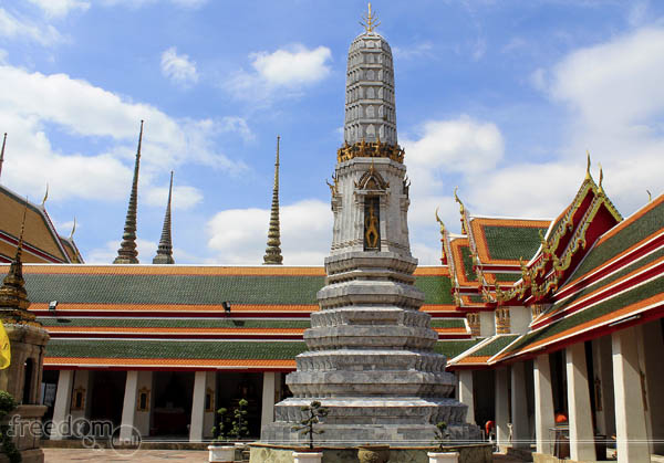Wat Pho Chedi