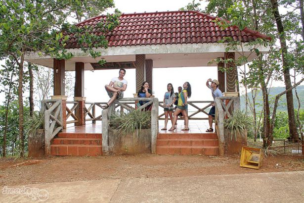 Ermita hill view deck with Ian Limpangog, Mary Jane "Queennie" Garay, Karen Salting, Corinne Grace "Cookie" Santelices, and Teddy Buagas