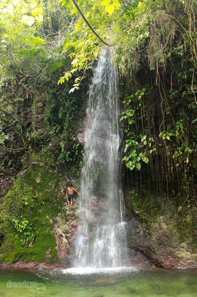 Kids on their jumping course at Caunayan falls