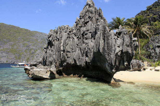 Matinloc Island's View Deck