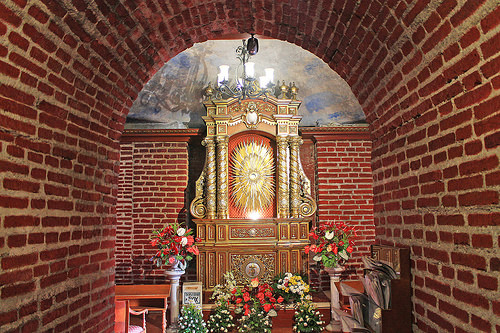 liliw church adoration hall