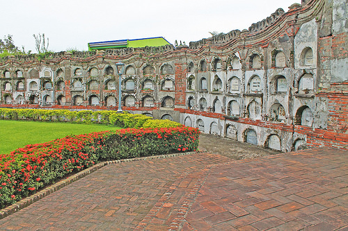 nagcarlan undeground cemetery