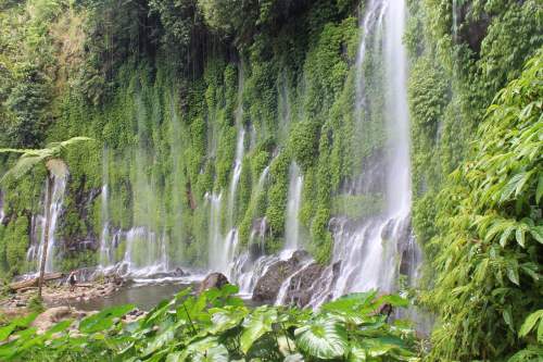 Asik-Asik Falls