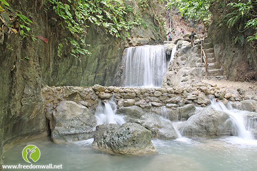 A small falls greets you before seeing the hidden falls of Binalayan
