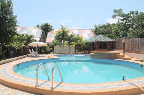 alona hidden dream pool