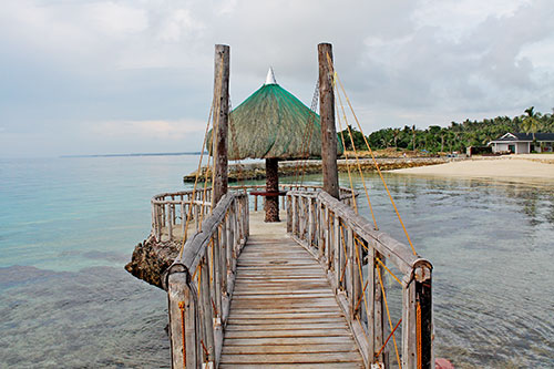 Mangodlong Rock and Beach Resort