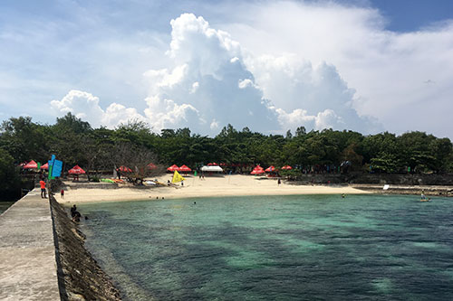 Mactan Newtown Beach