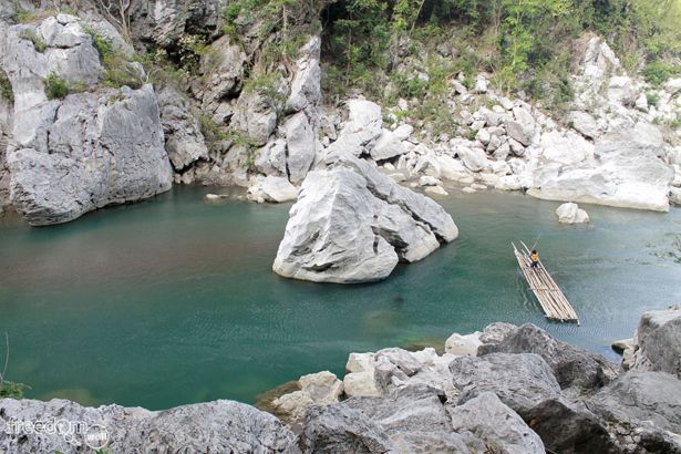 The kid used “balsa” or bamboo raft to cross the river