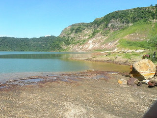 taal volcano main crater