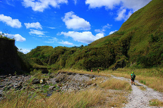 pinatubo trekking
