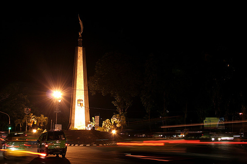 kujang monument bogor