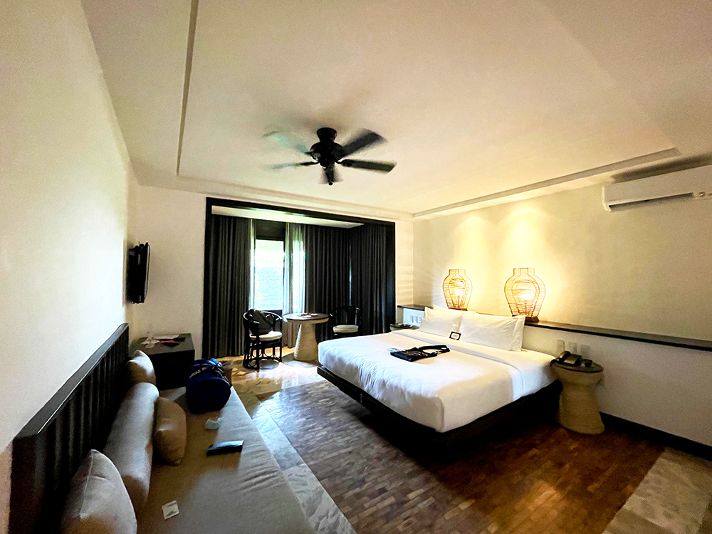 Henry Resort Dumaguete room