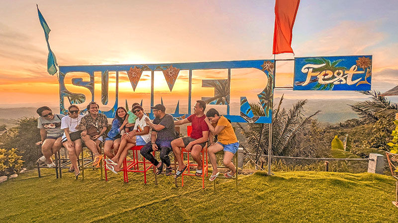 Cafe Alicia's Summer Fest. A 2022 decorative installation.