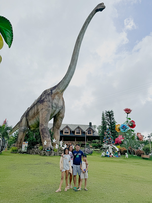 My sister's family at the Dino Park in Campuestohan Highland Resort