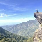 Mount Ulap's main attraction, the rock formation where you can take breathtaking photos