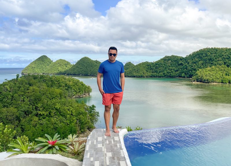 The infinity pool at Perth Paradise Paradise Resort offers a captivating view of Sipalay's island clusters