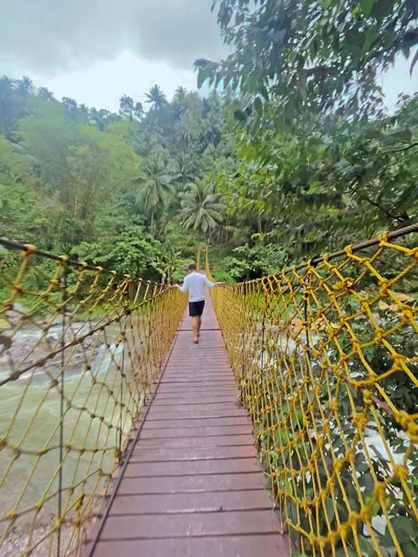 Just being dramatic at Sitio Badiang hanging bridge