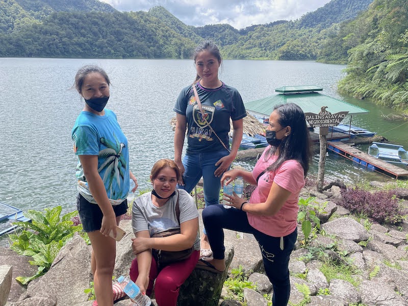 Sisters appreciating the beauty of the Two Lakes of Balinsasayao and Danao: So surreal